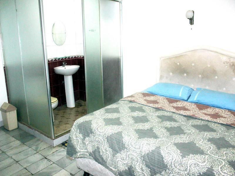 Hotel Pinangsia Jakarta Exteriör bild